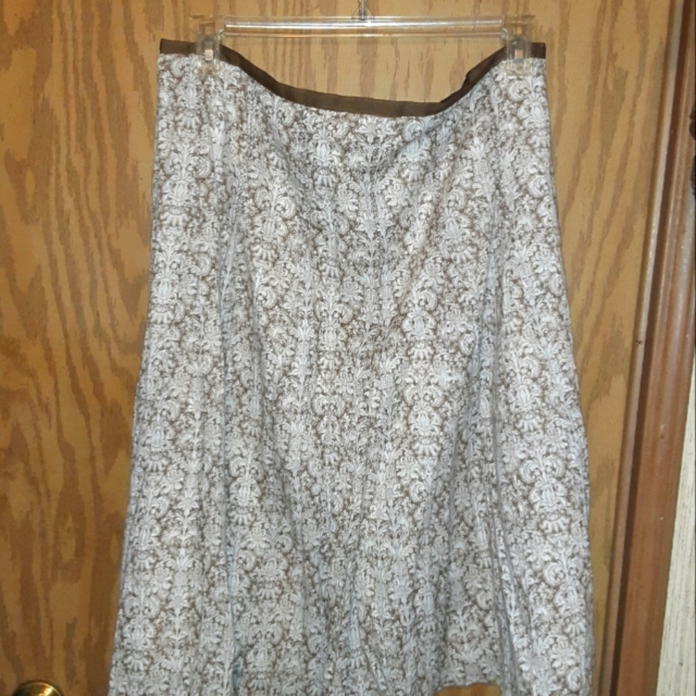 Liz Claiborne skirt size 16